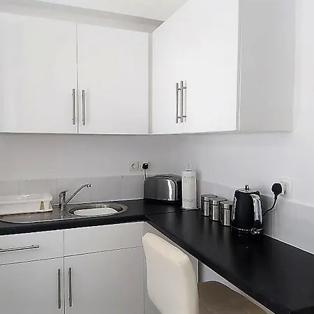 Jasmine, Sea And Mountain View In Peaceful Hamlet Feriehus Krinias